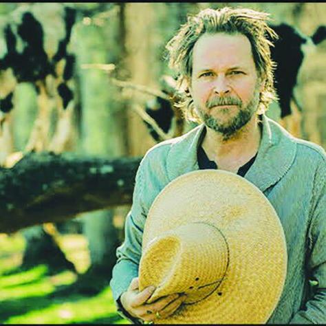 Hiss Golden Messenger to have intimate solo show at SMAC